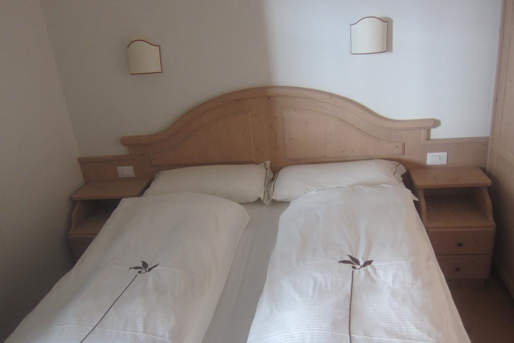Chalet Rin Da Pemont Livigno Cameră foto