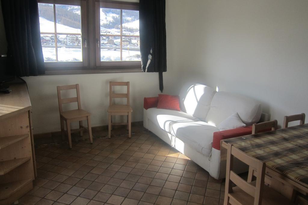 Chalet Rin Da Pemont Livigno Cameră foto