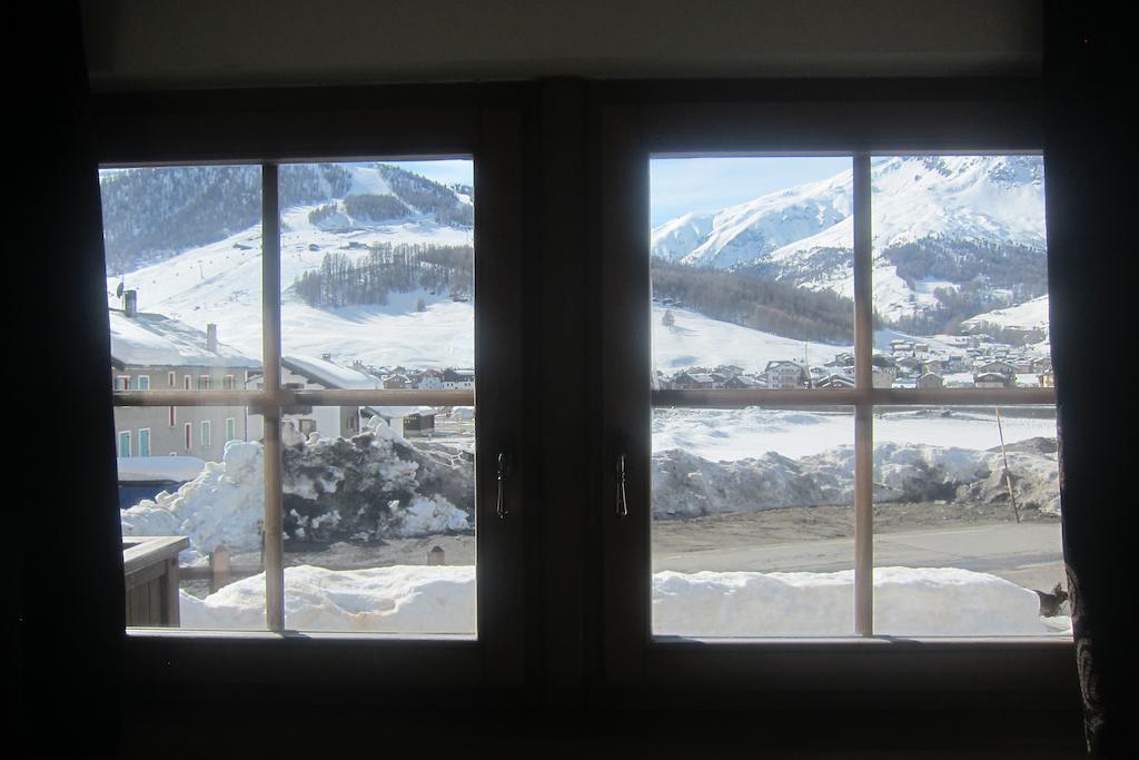 Chalet Rin Da Pemont Livigno Cameră foto
