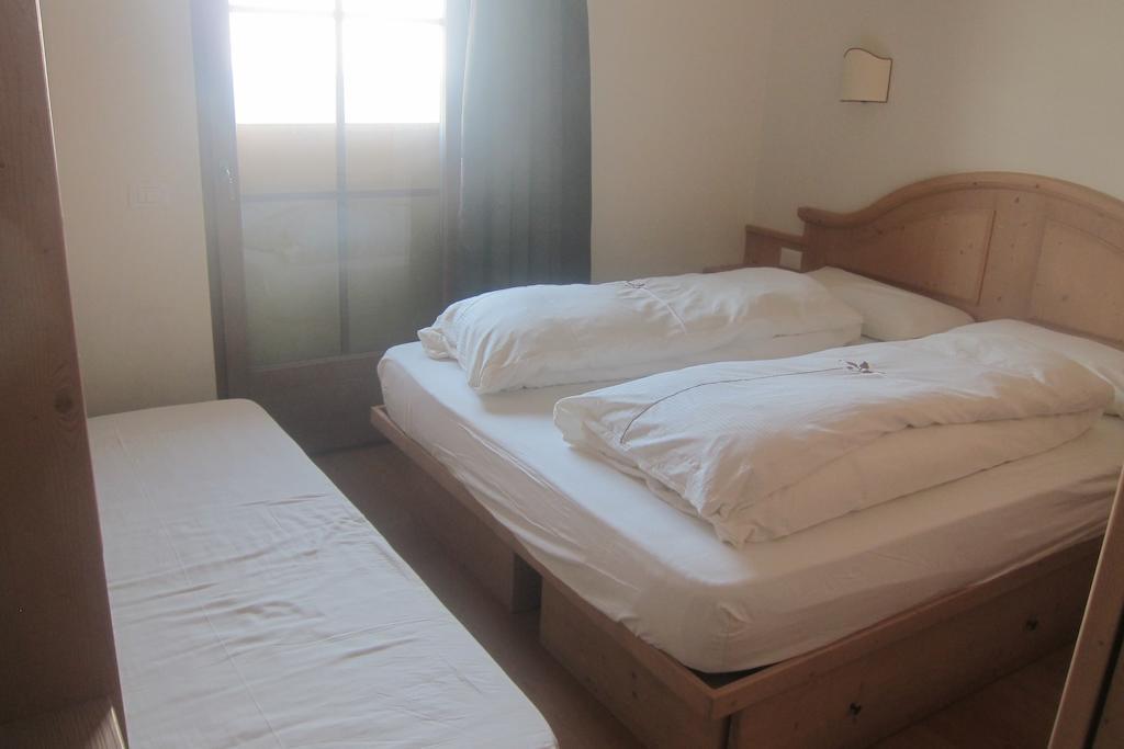Chalet Rin Da Pemont Livigno Cameră foto
